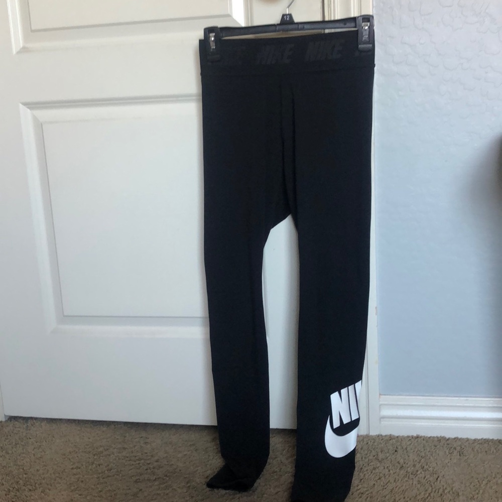 Nike leggings